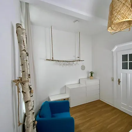 Discovair -karlstrasse- Fussgaengerzone Mit Netflix *